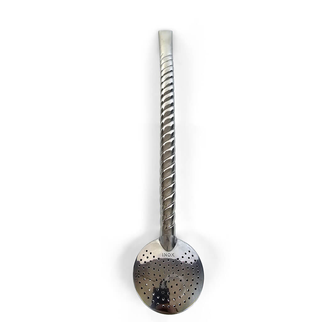 Front view of long chimarrão bombilla bomba straw