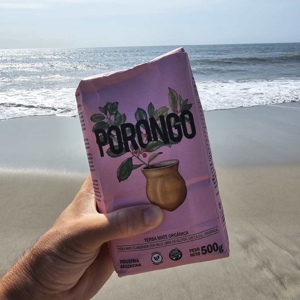 Porongo at the beach