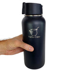 Philadelphia hand holding yerba mate thermos 964 ml