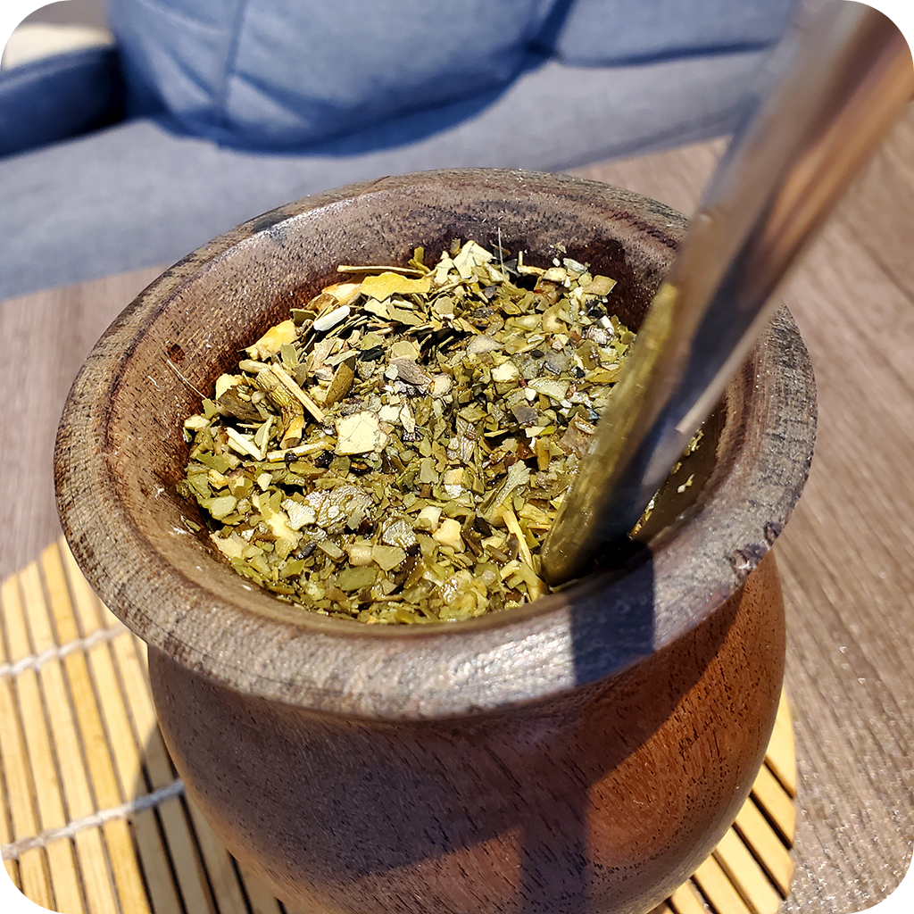 Yerba Crew La Pampa Calden wood mate with yerba mate